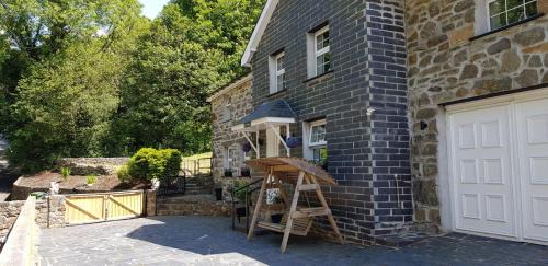 Maentwrog House | Hilltop Cottage/Penrhiw