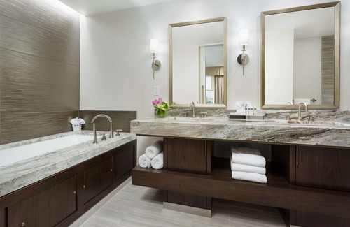 Back Bay East Hotel | Hilton Boston Park Plaza