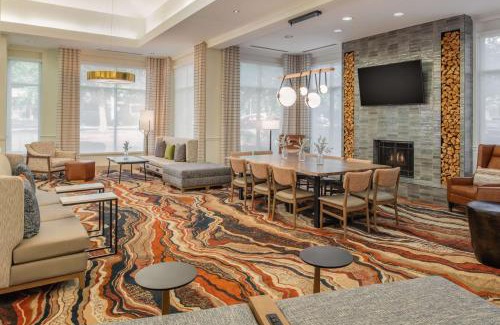 Lake Forest Hotel | Hilton Garden Inn Portland Lake Oswego