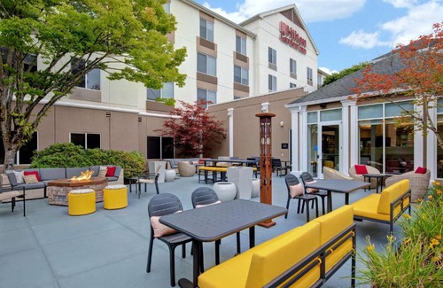 Five Oaks Hotel | Hilton Garden Inn Portland/Beaverton