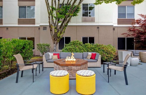 Five Oaks Hotel | Hilton Garden Inn Portland/Beaverton