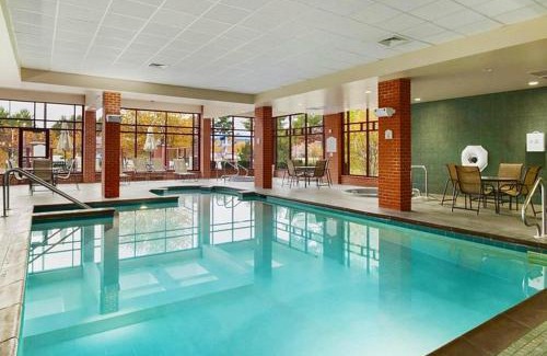 Lake Delton Hotel | Hilton Garden Inn Wisconsin Dells