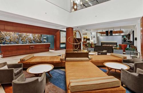Downtown Harrisburg Hotel | Hilton Harrisburg near Hershey Park