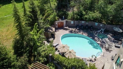 Scotts Valley Hotel | Hilton Santa Cruz Scotts Valley