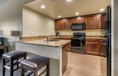 West Kissimmee Hotel | Hilton Vacation Club Mystic Dunes Orlando