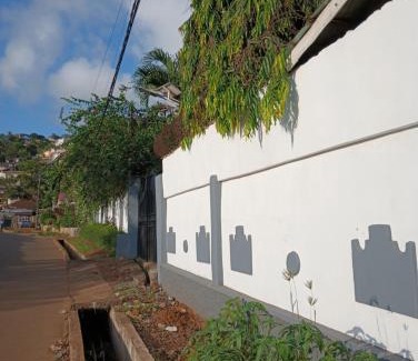 Freetown Villa | Himma's Luxury Family Suite