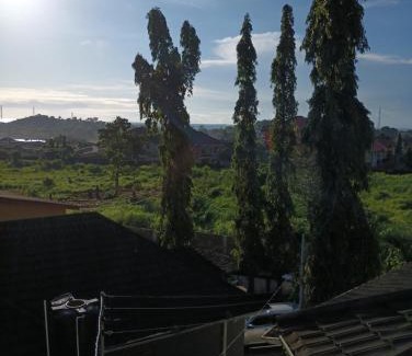 Freetown Villa | Himma's Luxury Family Suite