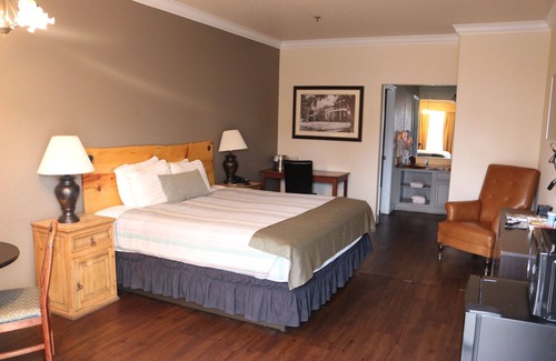Gardnerville Hotel | Historian Inn