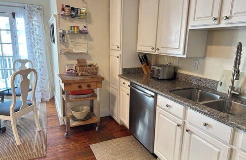 Audubon House | Historic Natural Beauty New Orleans Home 15 Min to French Quarter