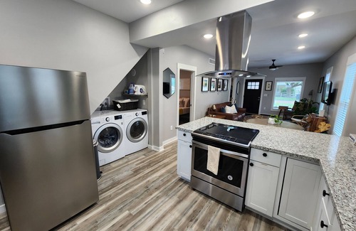 Wichita House | Historically Luxurious Delano