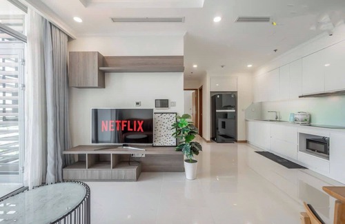 Tan Binh Apartment | Hoa Tranh - Vinhomes Central Park