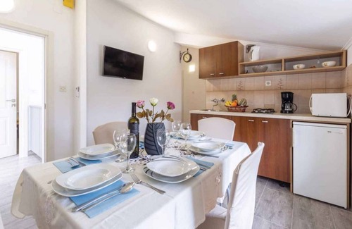 Jasenovica Apartment | Holiday apartment with airconditioning