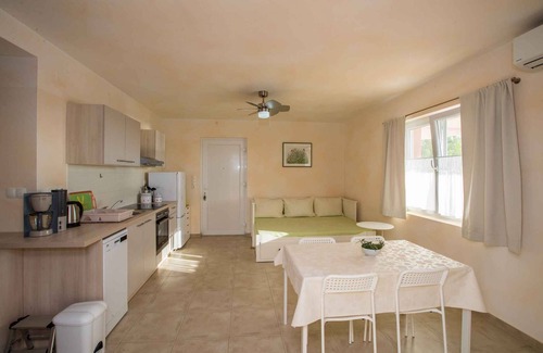 Barbat na Rabu Apartment | Holiday apartment with balcony, sea view and close to the beach