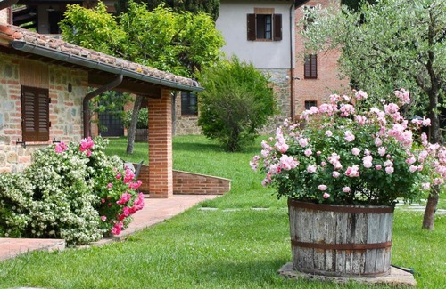 Popoltaio-Schiacciato House | Holiday Home Casa Graziani-5 by Interhome