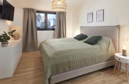 Mayen Apartment | Holiday home Chalet 48