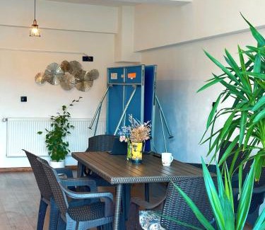 Orsova House | Holiday Home ESKU