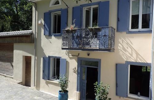 Caudebronde House | Holiday home for 6 guests in Cameliere