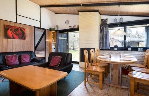 Ferienhausgebiet Hillenseifen House | Holiday Home Haus 42 by Interhome