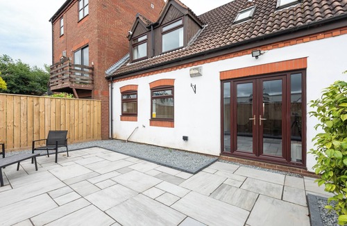 Hull House | Holiday Home Hull Marina