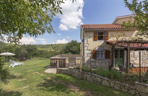Mali Turini House | Holiday home in a quiet location