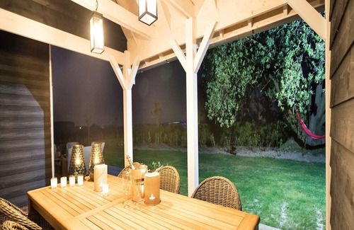 Wissenkerke House | Holiday Home in Wissenkerke near Beach
