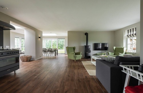 Wissenkerke House | Holiday Home in Zeeland with Private Pool