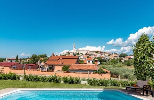 Strpacici House | Holiday Home Jurican by Interhome