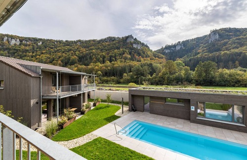 Beuron Apartment | Holiday home 'Lupus 4' with mountain view, private terrace and WLANn