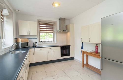 Schagerbrug House | Holiday Home near Dutch Coast & Sauna