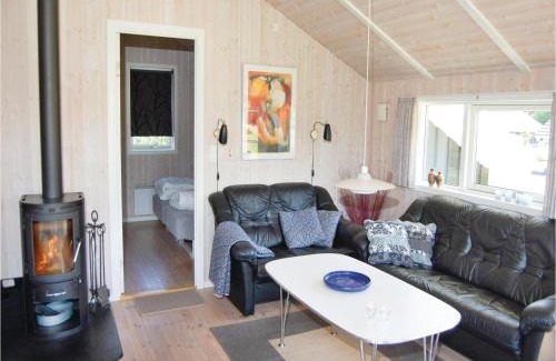 Pøt Strandby House | Holiday Home Pøt Strandby Juelsminde Sa