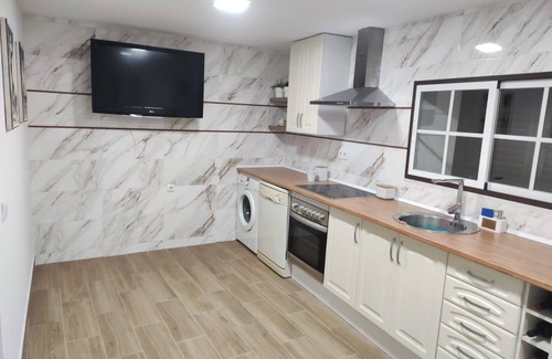 Elvas House | Holiday Home 'Rua Da Avó' with Wi-Fi