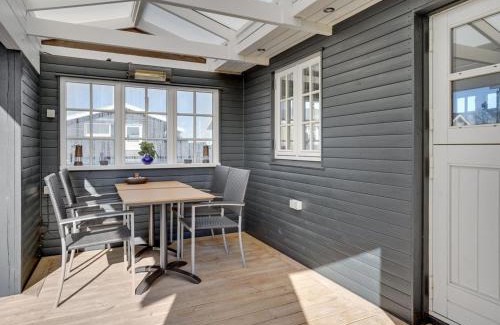 Mesinge House | Holiday Home Sazur - 75m from the sea by Interhome