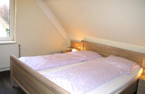 Tossens House | Holiday Home Tossens-5 by Interhome