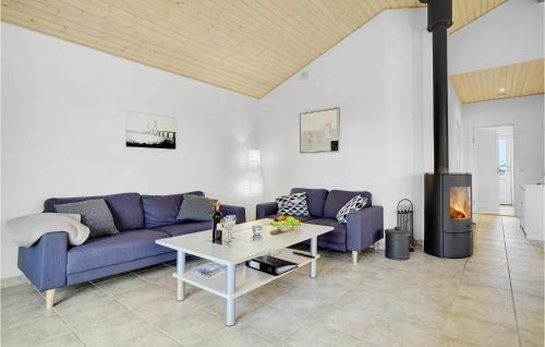 Bog By House | Holiday Home Valsen Bogø By I