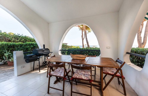 Sarroch House | Holiday Home "Villa Judith" with Sea View, Private Terrace & Wi-Fi