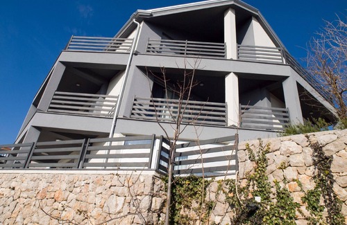 Klanfari House | Holiday house Dramalj for 1 - 12 persons with 7 bedrooms - Holiday house