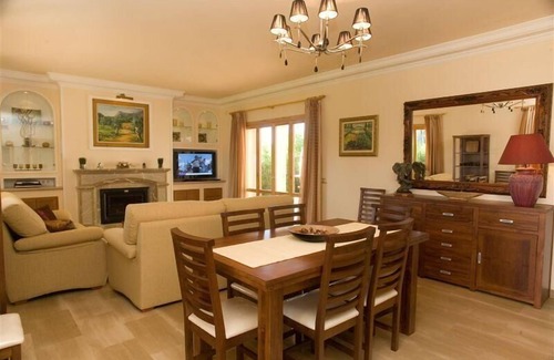 Crestatx House | Holiday house Sa Pobla for 1 - 10 persons with 5 bedrooms - Holiday home