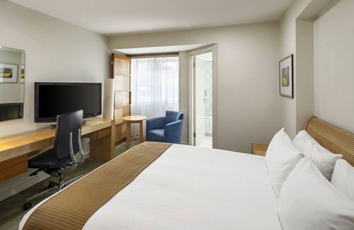 Basingstoke Hotel | Holiday Inn Basingstoke by IHG