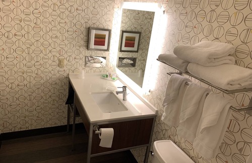 Broadmoor Hotel | Holiday Inn Baton Rouge-South by IHG