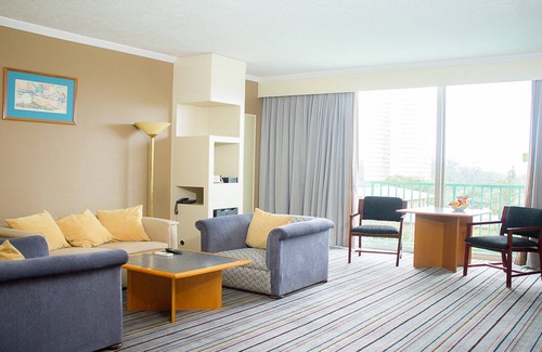 Bulawayo Hotel | Holiday Inn Bulawayo by IHG