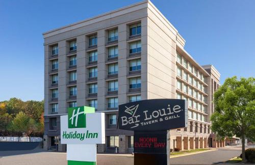 Oakbrook Terrace Hotel | Holiday Inn Chicago/Oak Brook by IHG