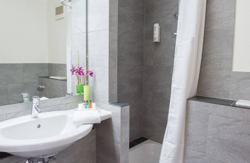 Hammfeld Hotel | Holiday Inn Düsseldorf - Neuss by IHG