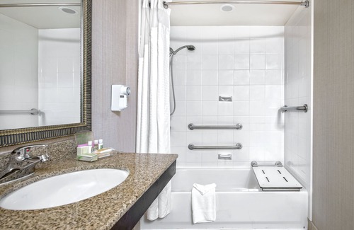Bedford Hotel | Holiday Inn Dallas DFW Airport Area West, an IHG Hotel