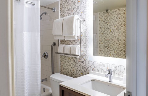 Northeast Park Hill Hotel | Holiday Inn Denver East by IHG