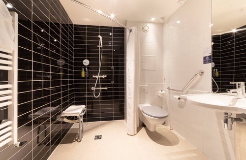 Amiens Hotel | Holiday Inn Express Amiens by IHG