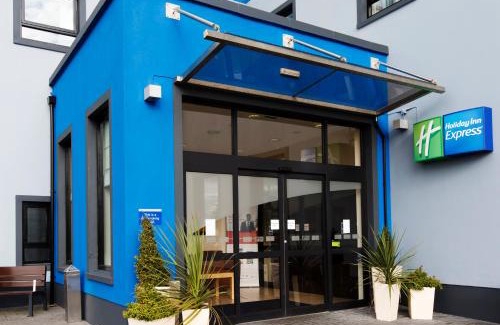 Boardmills Hotel | Holiday Inn Express Antrim by IHG