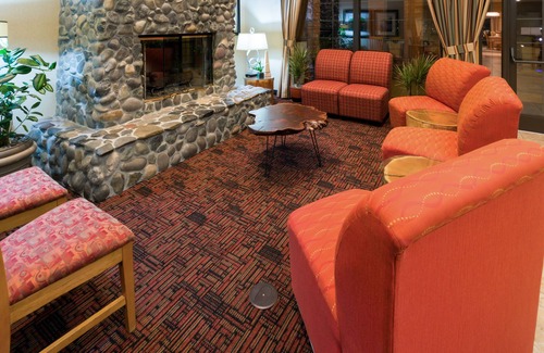 Grants Pass Hotel | Holiday Inn Express Grants Pass by IHG