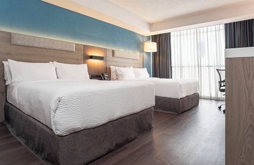 Zona Expo Hotel | Holiday Inn Express Guadalajara Expo by IHG