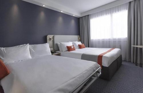 Neuenkirch Hotel | Holiday Inn Express Luzern-Neuenkirch by IHG