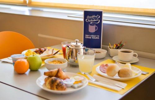 Case Nuove Hotel | Holiday Inn Express Milan-Malpensa Airport by IHG